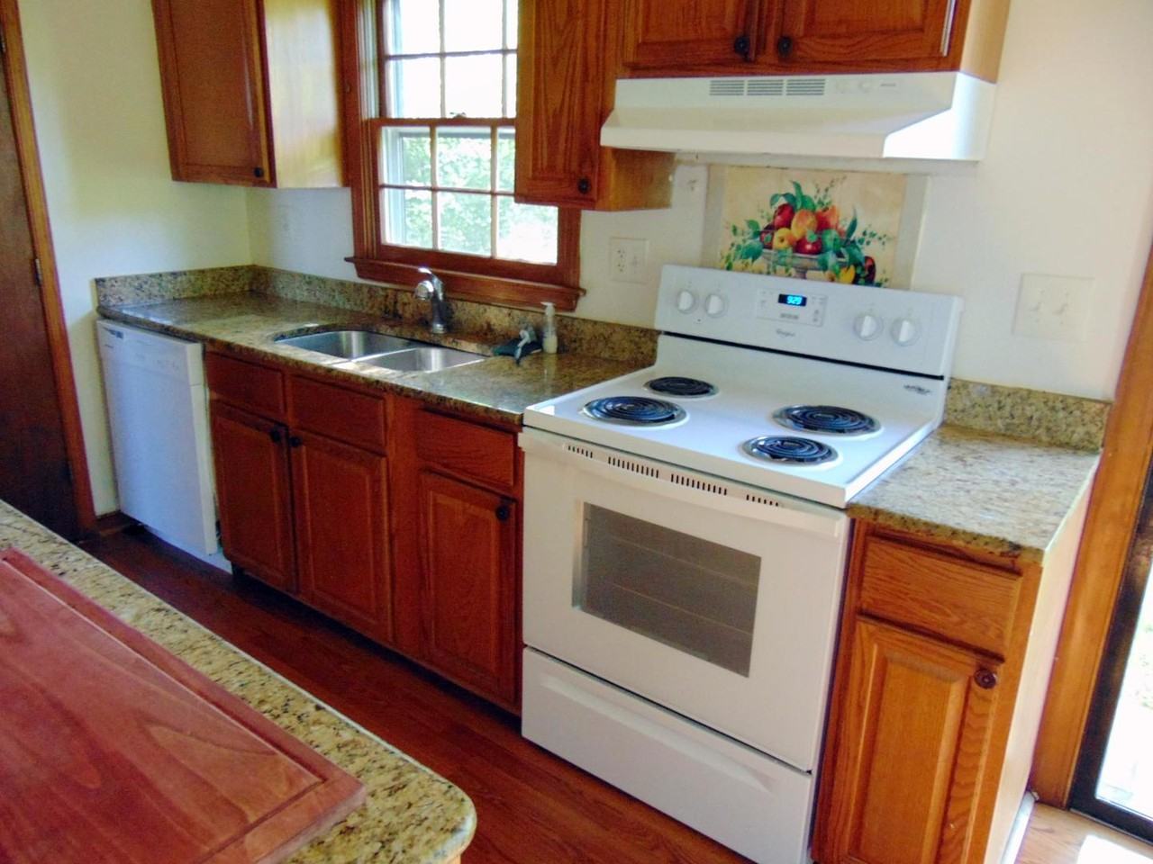 4903 Goddin Cir - Photo 5 of 8