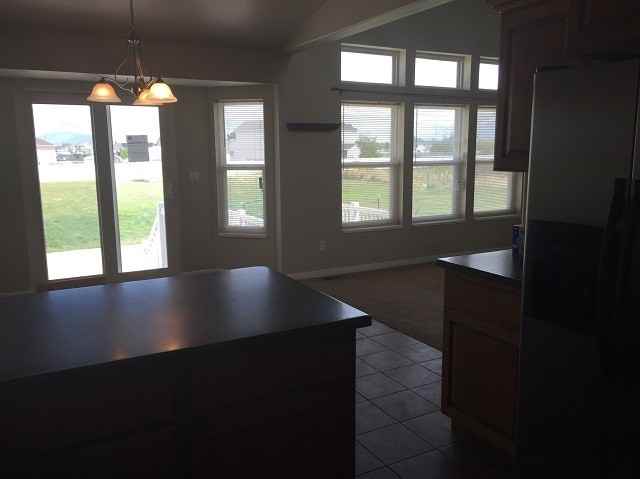 3642 W 4475 S - Photo 6 of 19