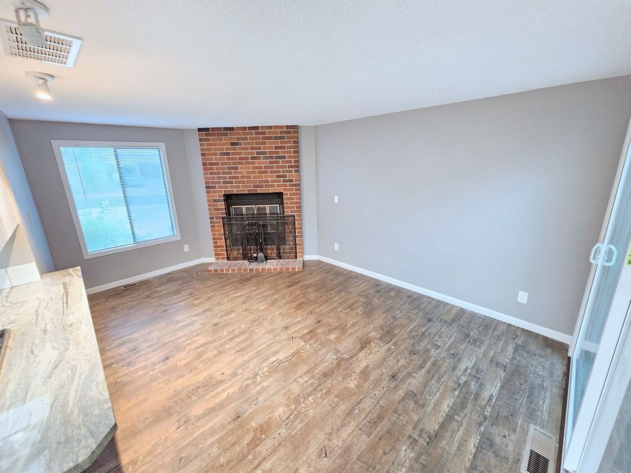 8388 Sw Lori Way - Photo 4 of 24