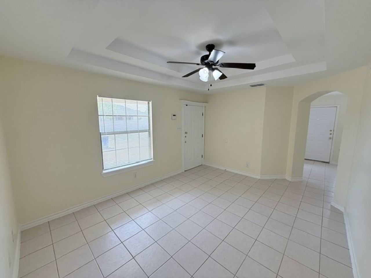4515 Elizabeth - Photo 4 of 21