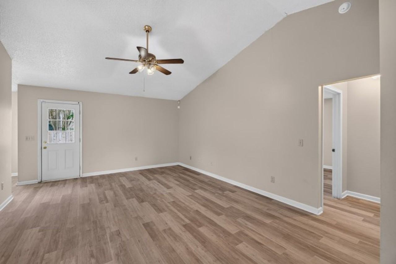 6646 Shiloh Creek Dr - Photo 5 of 24
