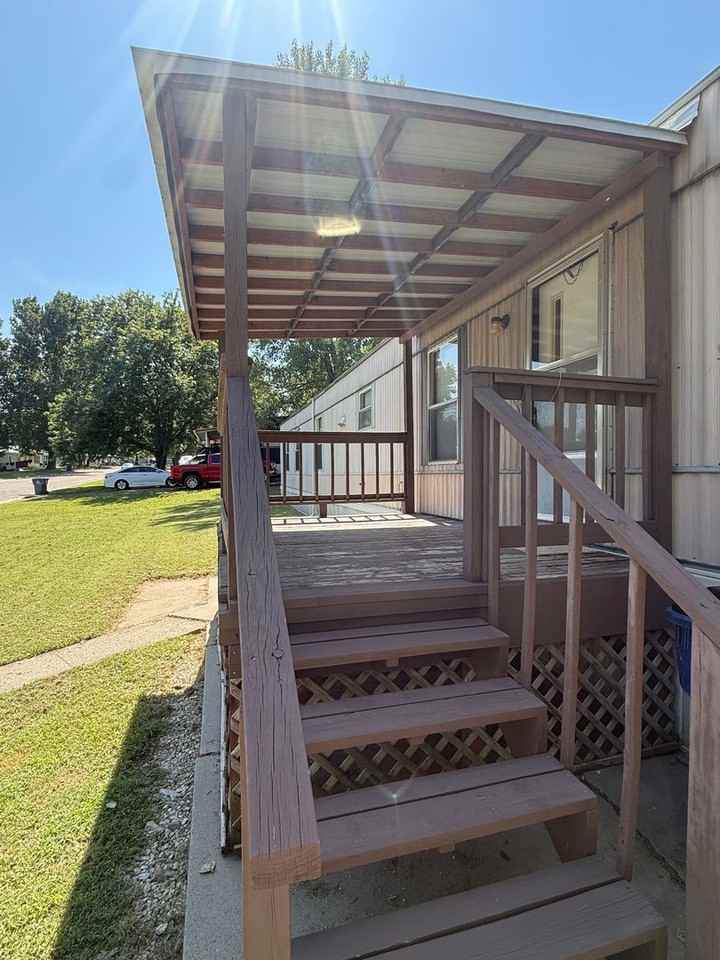 823 Cassie St - Photo 2 of 18