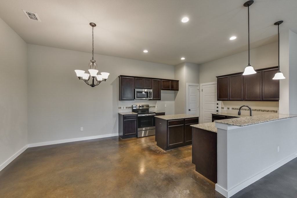 4052 Shiloh Ct - Photo 6 of 15