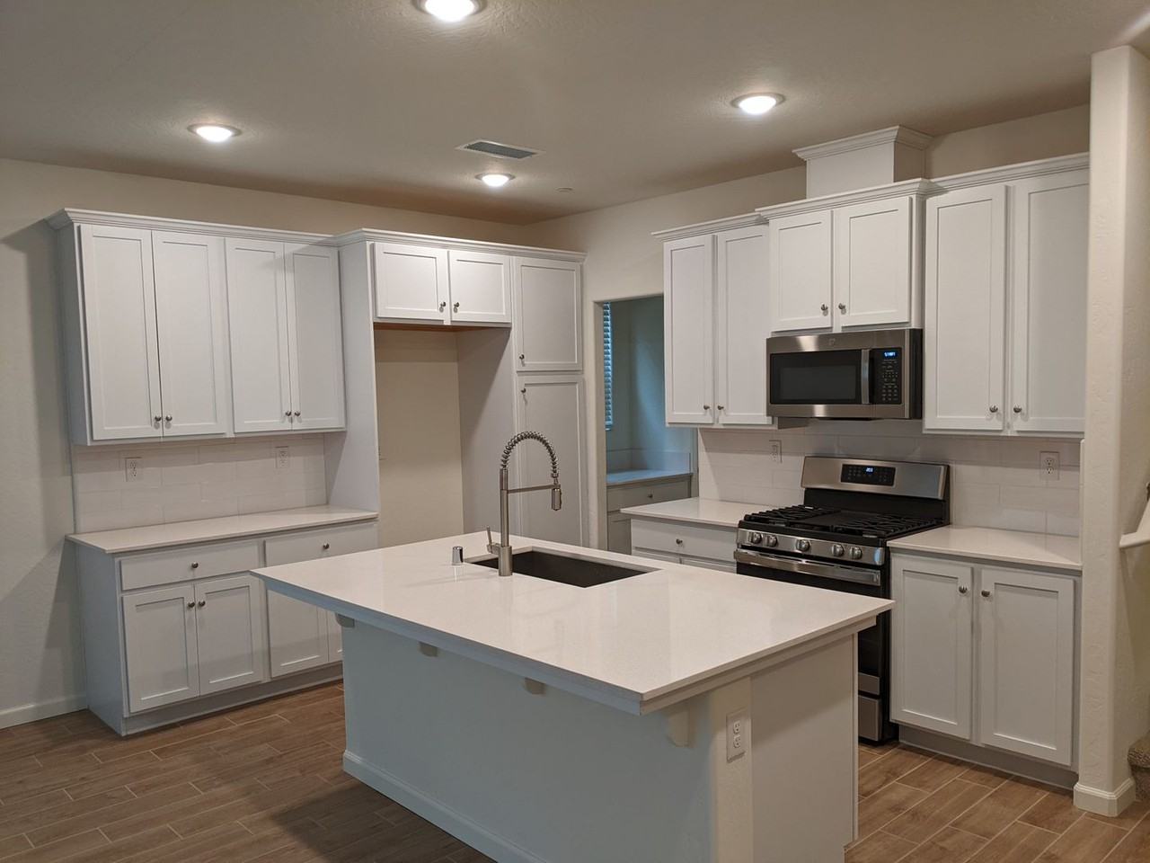 6433 E Malbec Dr - Photo 2 of 15