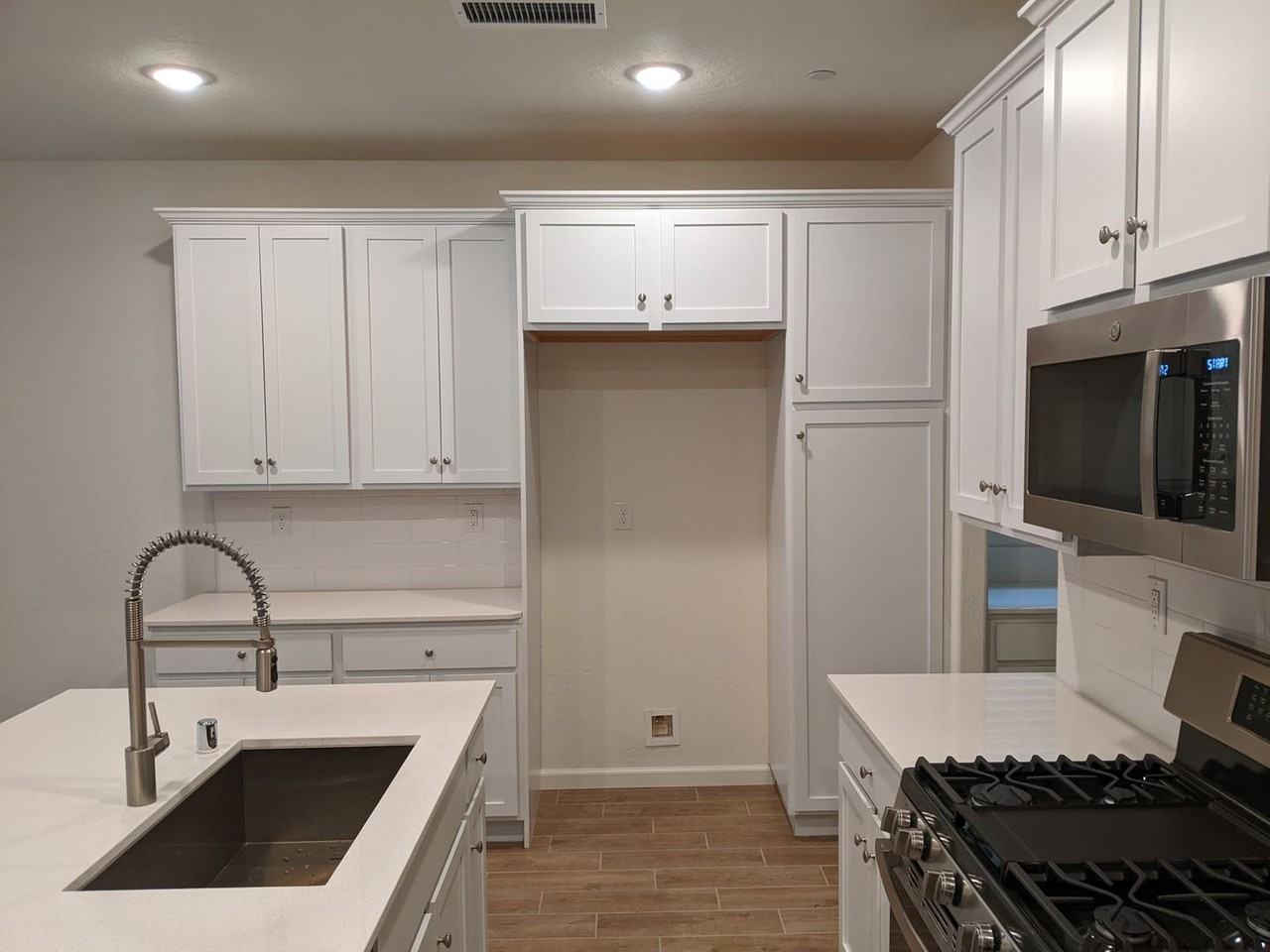 6433 E Malbec Dr - Photo 3 of 15