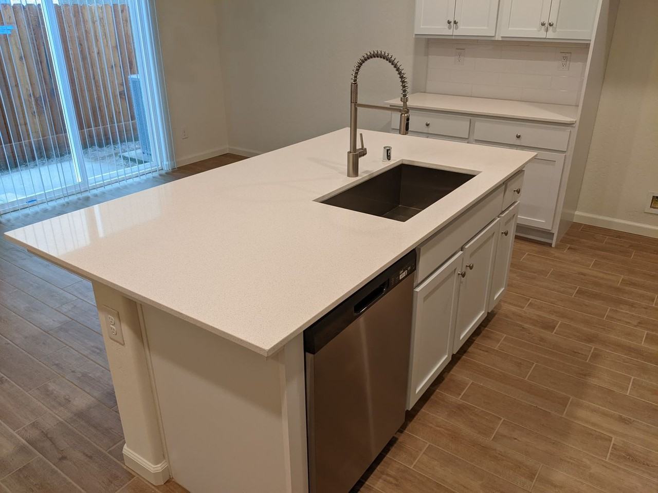 6433 E Malbec Dr - Photo 5 of 15