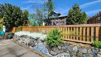 featured image of 4530 Ne 23rd Ave