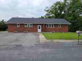 featured image of 190 Carbaugh Dr