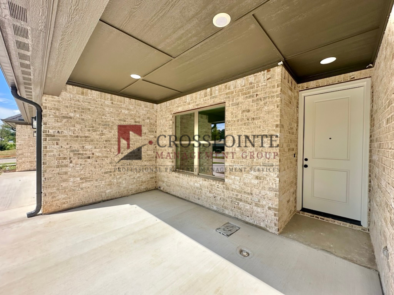 2408 Henshaw Creek Dr #102 - Photo 4 of 25