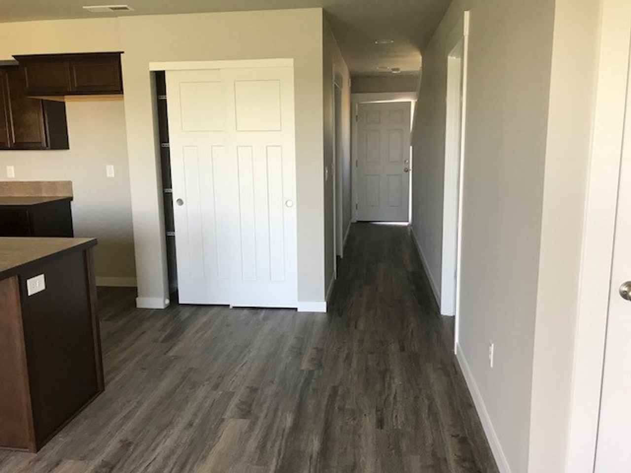 1654 Ne 8th St - Photo 6 of 14