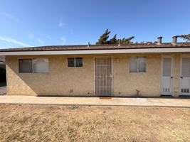featured image of 2526 W Caldwell Ave