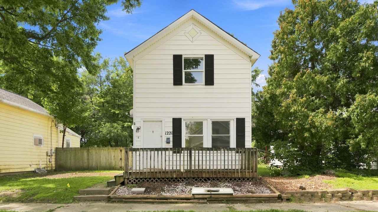 1221 Wefel St - Photo 7 of 40