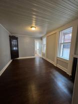 544 W Chestnut St - Photo 1 of 1