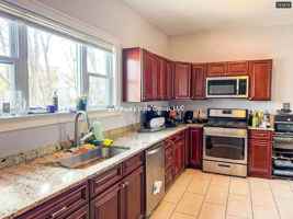 featured image of 111 Franklin St
