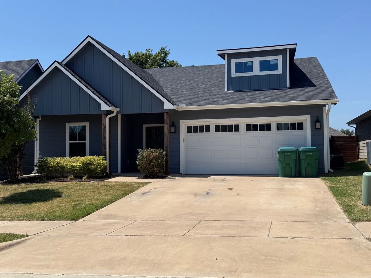 4906 Dry Creek Rd - Photo 3 of 21
