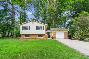 featured image of 100 Oak Dr