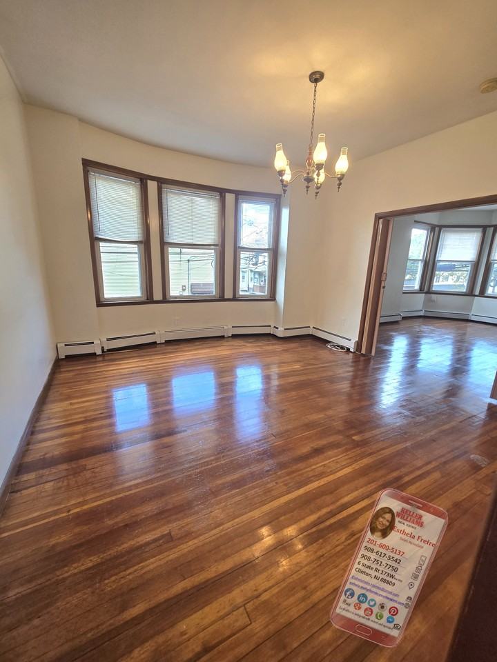 Elm St & Pulaski St #2 - Photo 5 of 5