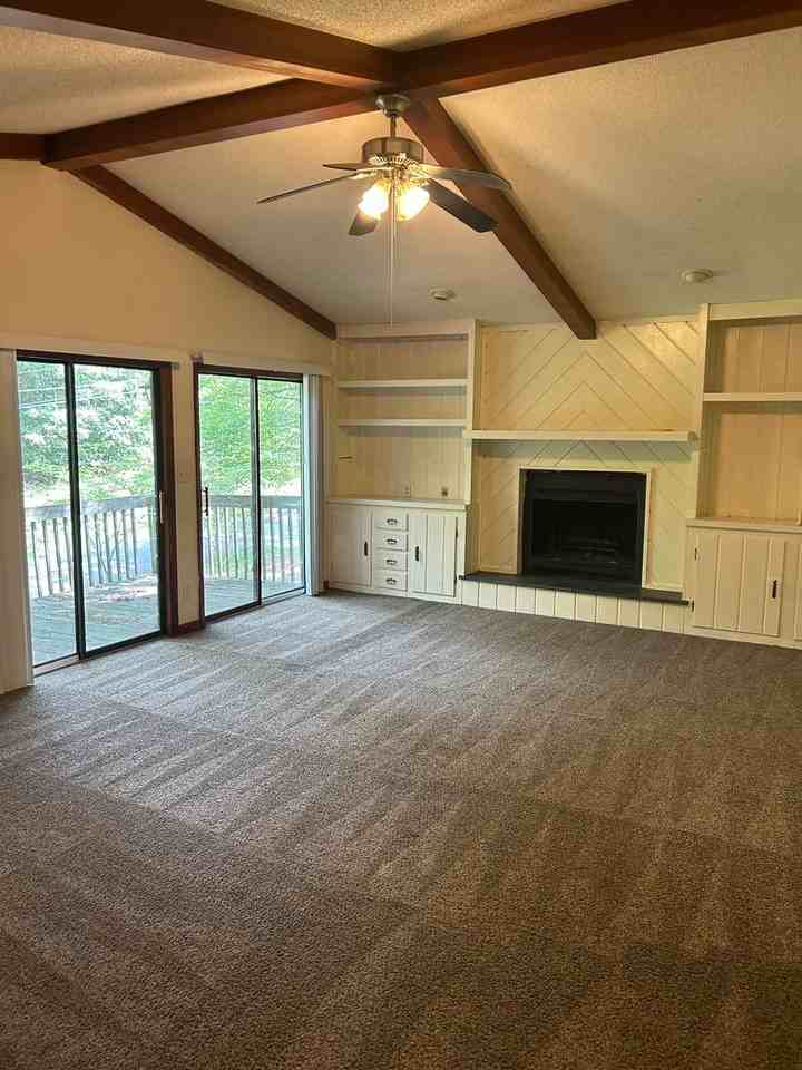 602 Aspen Pl - Photo 3 of 17