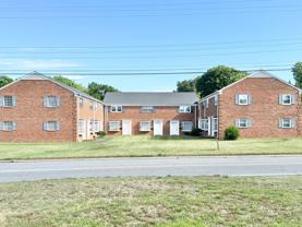 1723 E Cone Blvd Apt G #Apt G - Photo 1 of 1