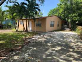 3011 Nw 17th St - Photo 1 of 1