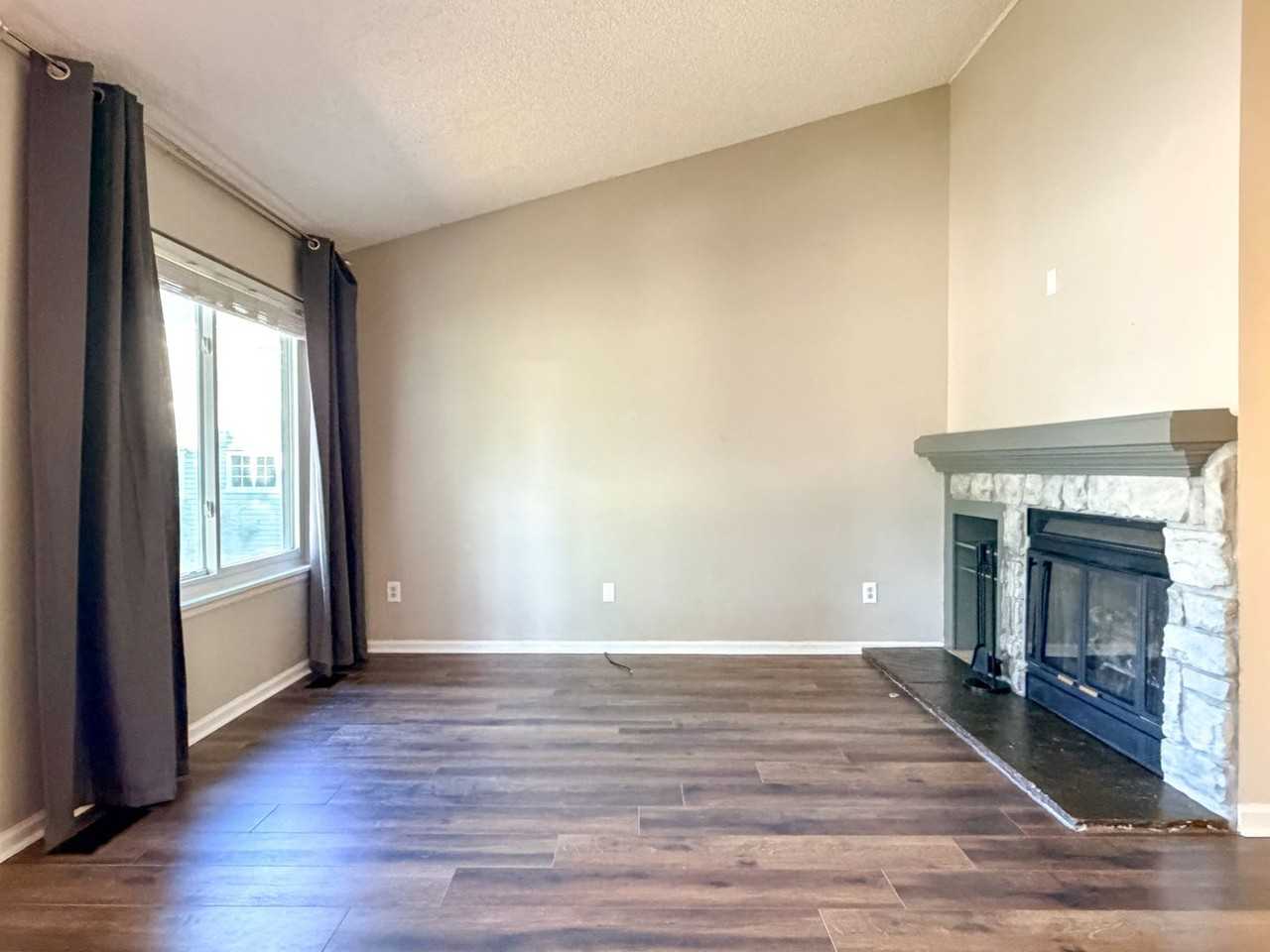 4720 S Dudley St #34 - Photo 6 of 21