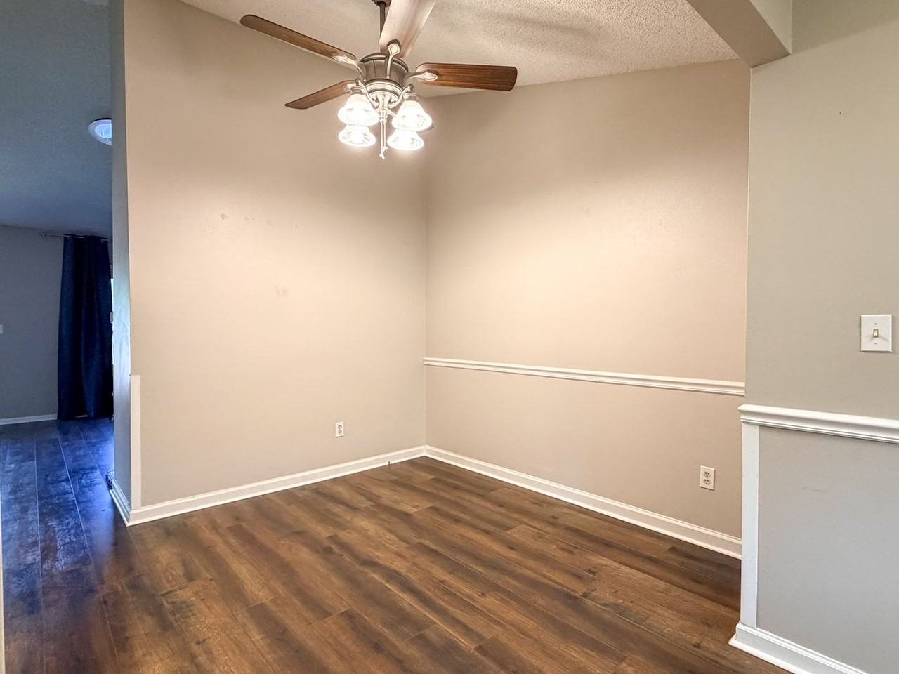 4720 S Dudley St #34 - Photo 7 of 21