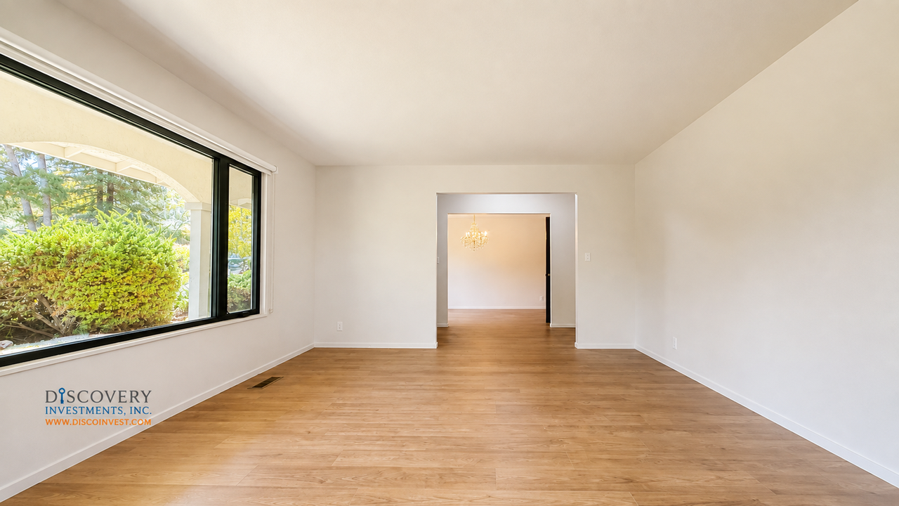 130 Kell Ct - Photo 7 of 50