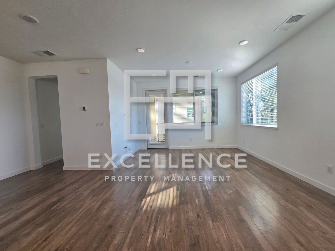 611 Coco Ct - Photo 6 of 18