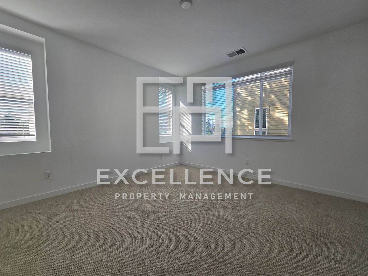 611 Coco Ct - Photo 7 of 18