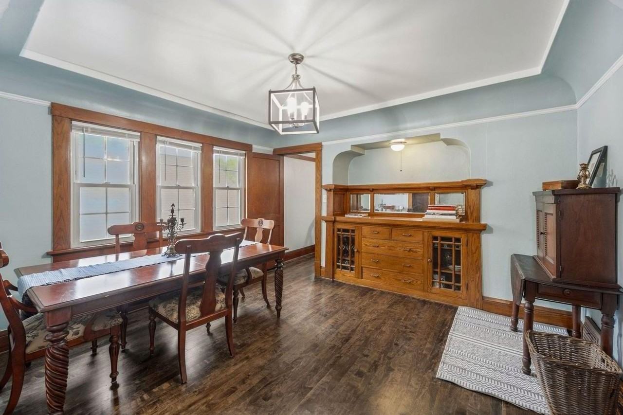 1319 N 55th St - Photo 5 of 11