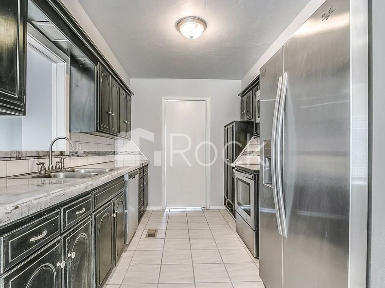 12508 High Meadow Dr - Photo 2 of 32