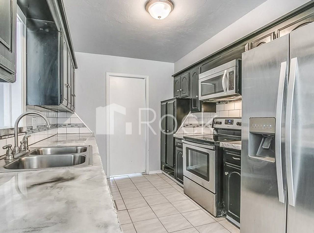 12508 High Meadow Dr - Photo 6 of 32