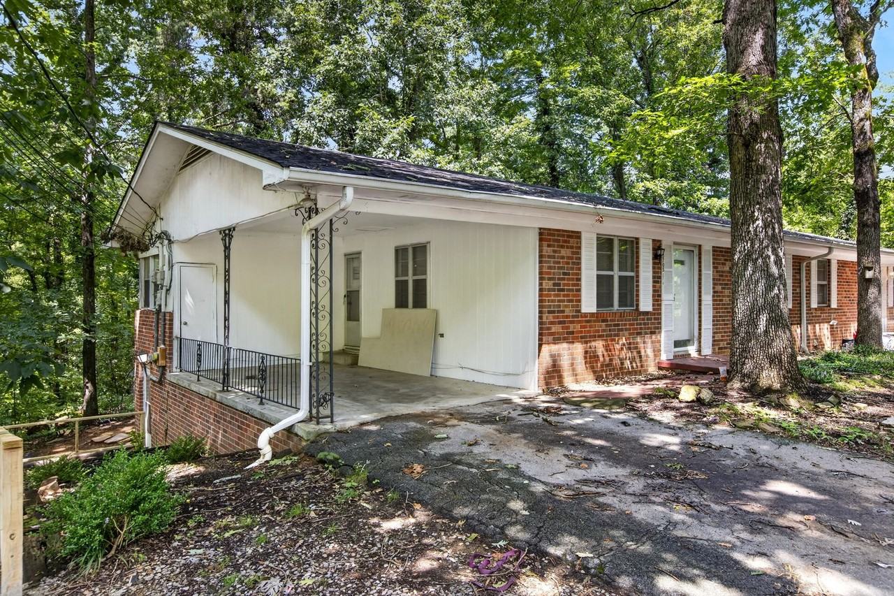 3705 Crestview Pl Nw - Photo 2 of 23