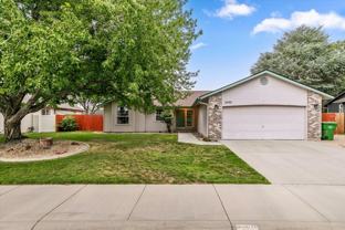 2490 N Victor Way - Photo 1 of 1