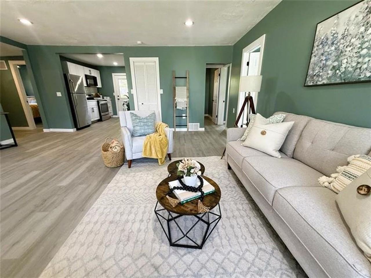 12013 Teifer Ave - Photo 6 of 16