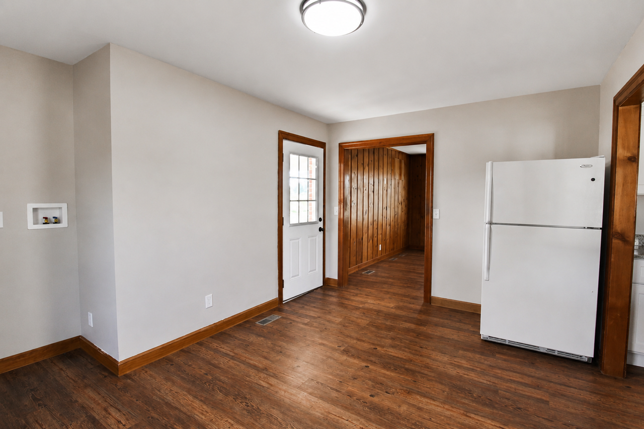 4959 Nashville Hwy - Photo 7 of 21