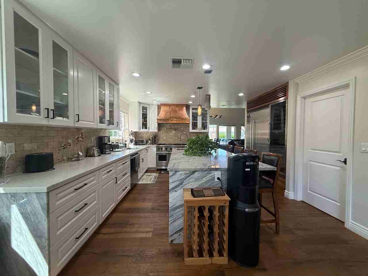 3304 Winkle Ave - Photo 4 of 27