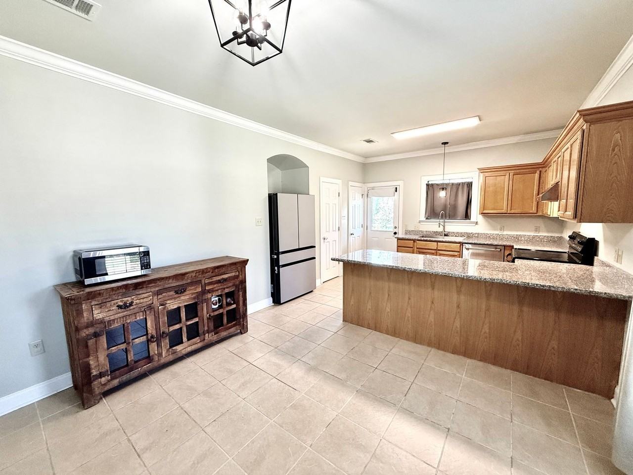 16918 Watkins Rd - Photo 6 of 20