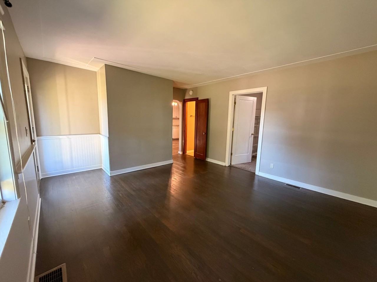 446 Fontenelle St Se - Photo 6 of 19
