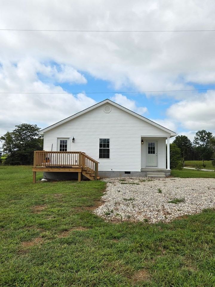 3122 Cash Rd - Photo 5 of 33