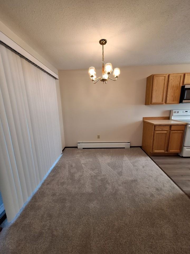 Brookside Manor - Photo 3 of 48