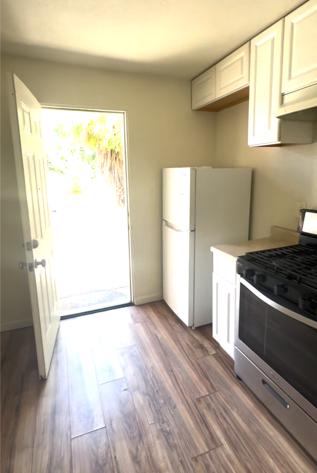 2981 26th Ave - Photo 3 of 10
