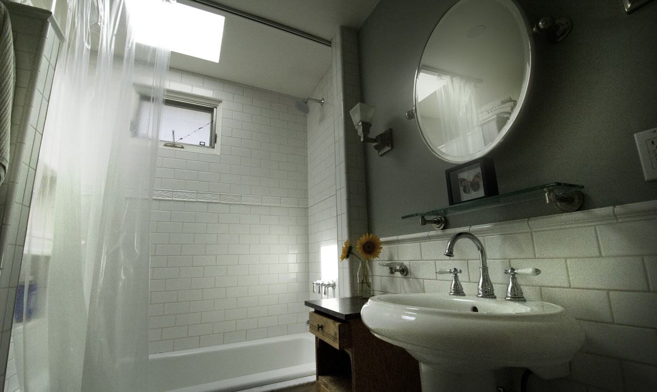 1020 Bay Street #A - Photo 7 of 7