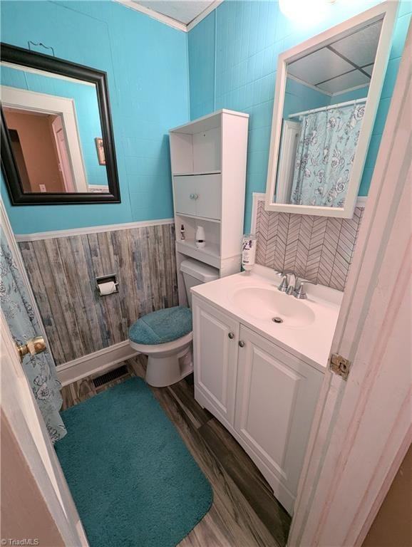 608 E Lexington Ave - Photo 5 of 8