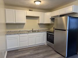 featured image of 908 White Marsh Rd Apt B #Apt B