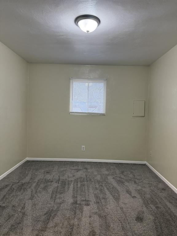 908 White Marsh Rd Apt B - Photo 6 of 9