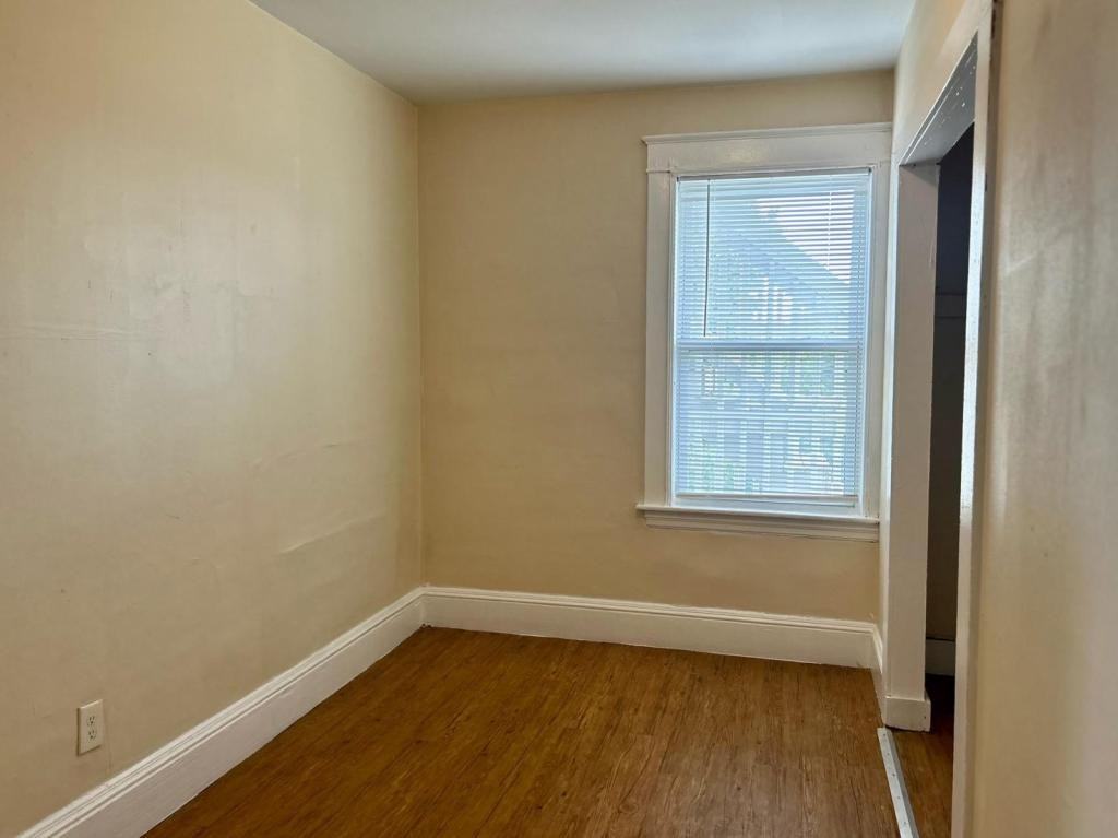 109 Birch St - Photo 6 of 15