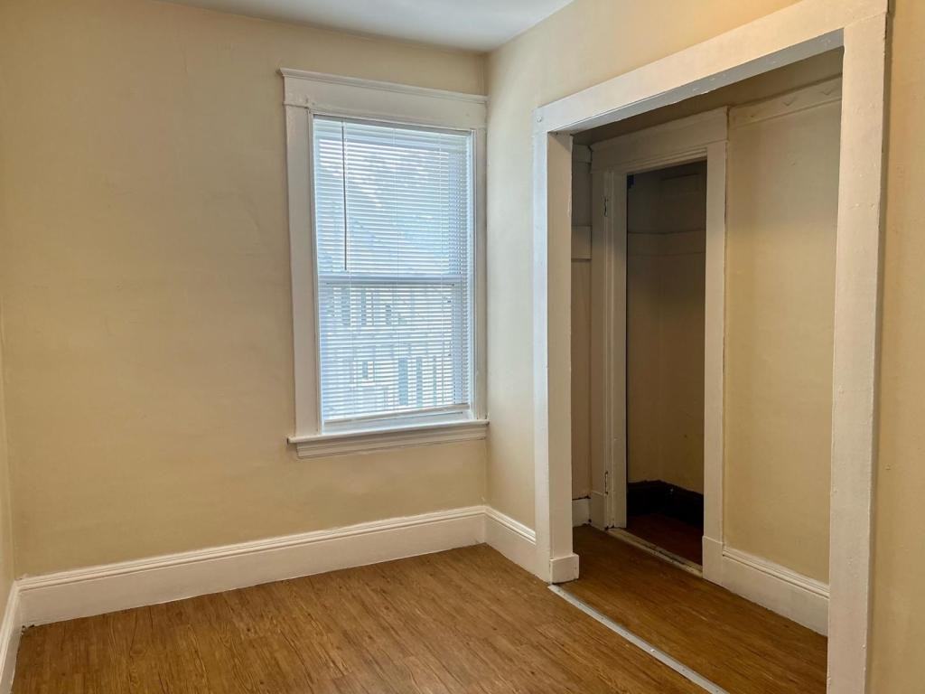 109 Birch St - Photo 7 of 15