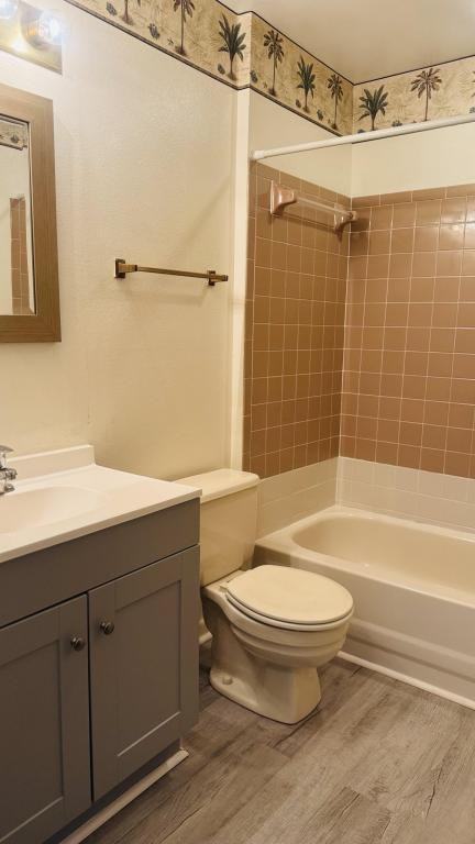100 Canebreakers Dr - Photo 3 of 21