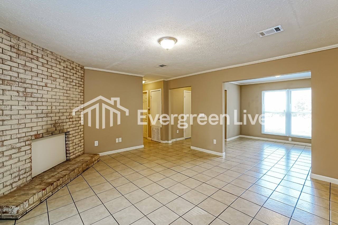 137 Cumberland Rd - Photo 5 of 15